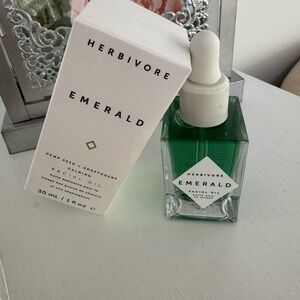 Herbivore Emerald Facial Oil - Green Bottle HEMP SEED +ADAPTOGENS CALMING